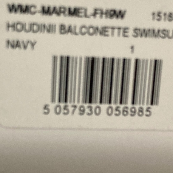 Bathing Suit - Picture 4 of 7